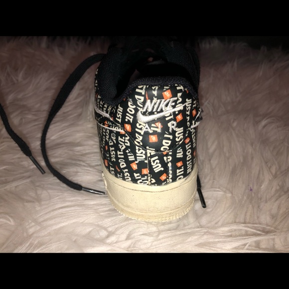 Nike Just Do it Air Forces 1 - Picture 6 of 7